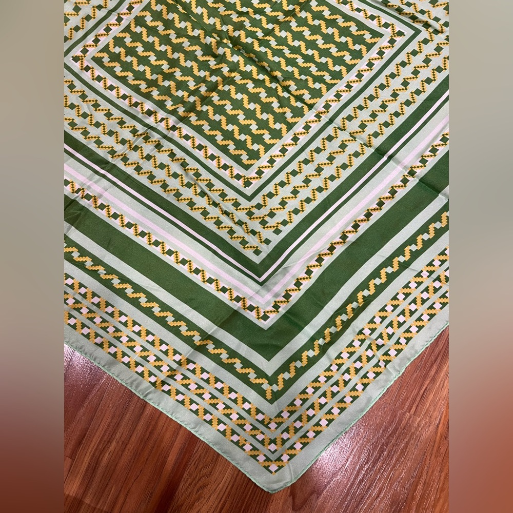 Vintage green decorated scarf of head wrap